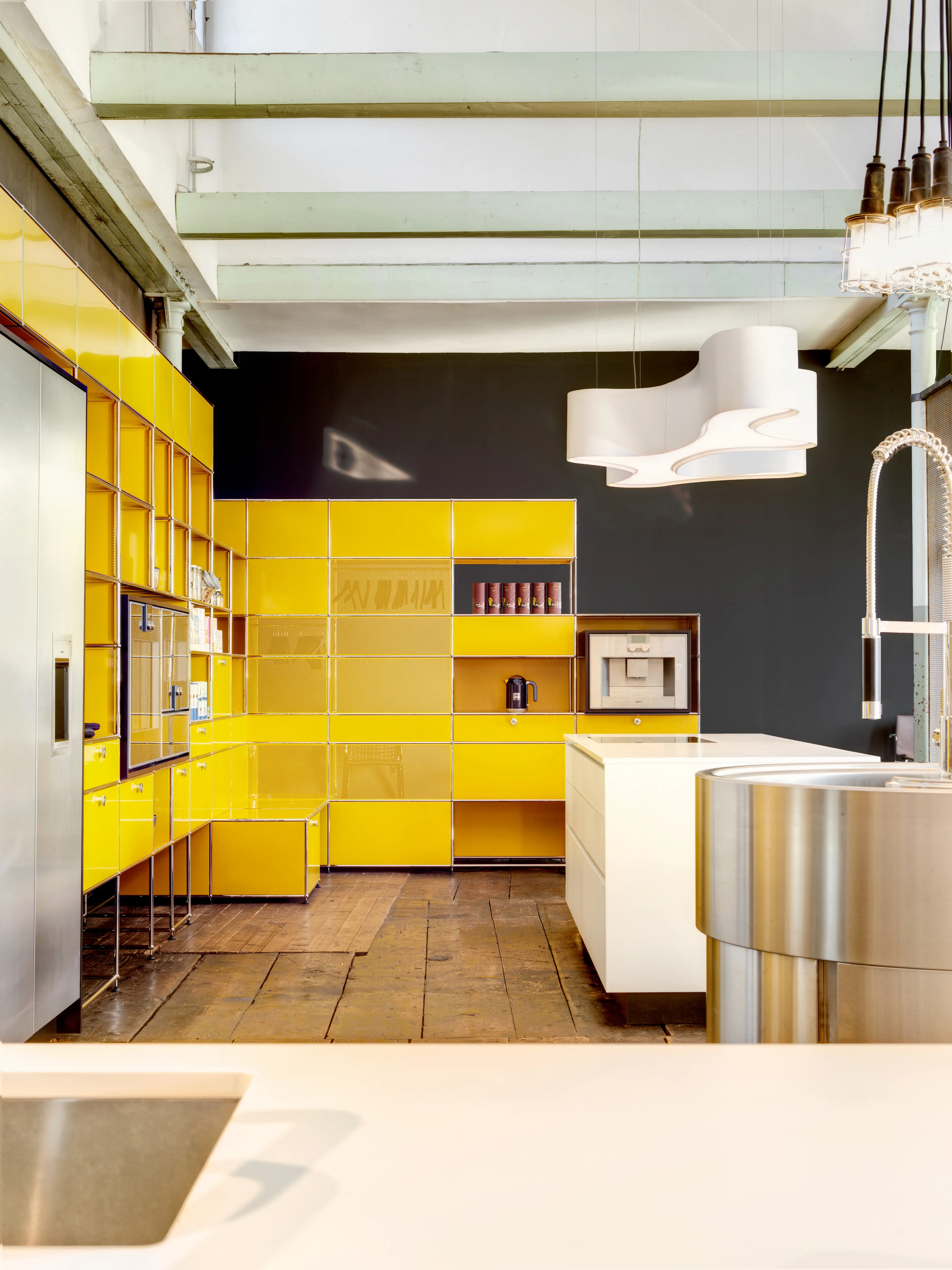 Inspirierendes Bild einer kreativen USM Haller Konfiguration