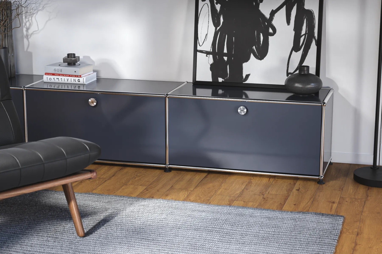 USM Haller Lowboard in Anthrazitgrau