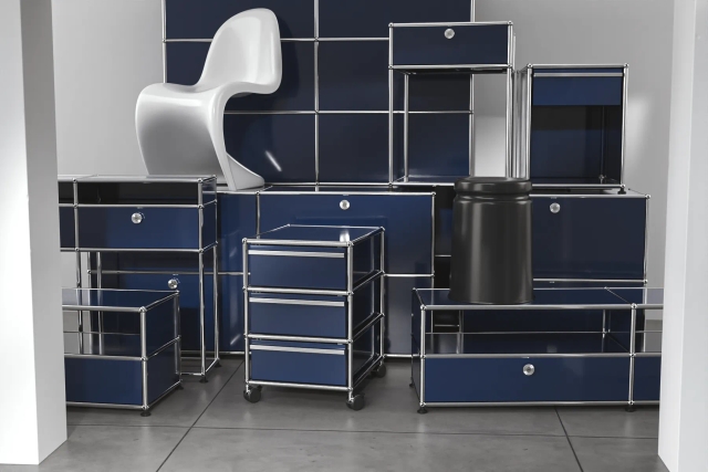 Stahlblau stacked