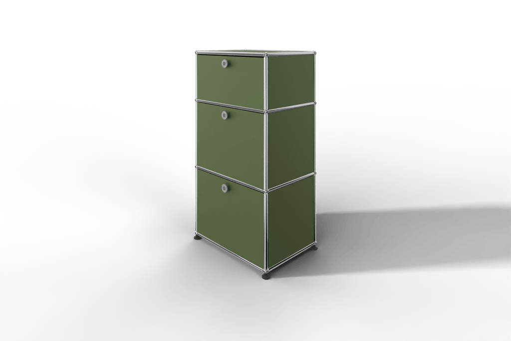 USM Haller schmales Highboard mit 3 Klapptüren. Produktbild