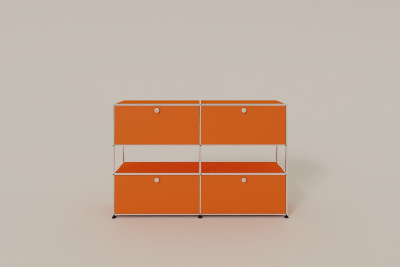 USM Haller Highboard mit 4 Klapptüren und offener Ebene Produktbild