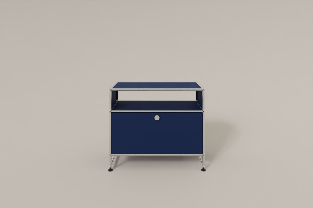 USM Haller Sideboard auf Sockel mit einer Klapptüre Produktbild
