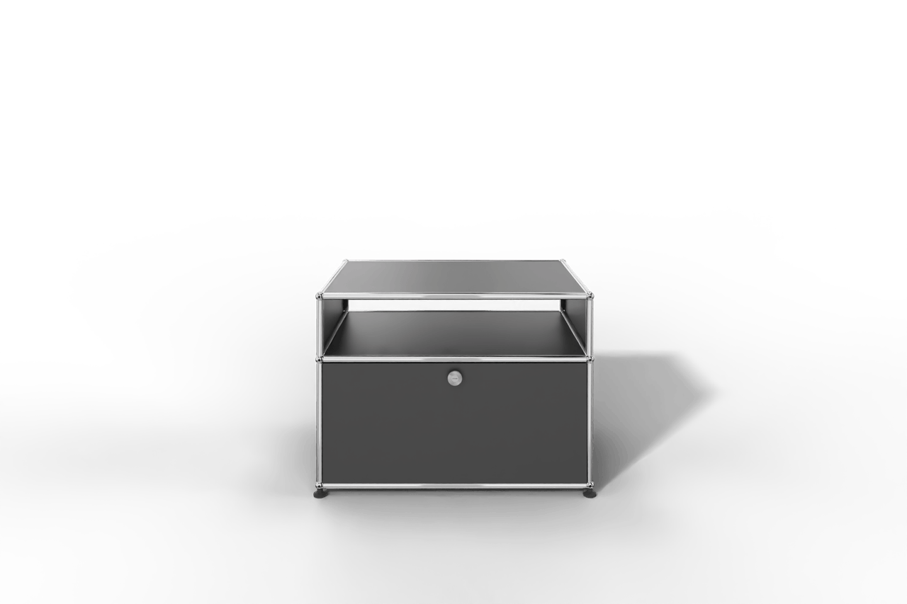 USM Haller TV-Lowboard klein mit einem offenen Fach Produktbild