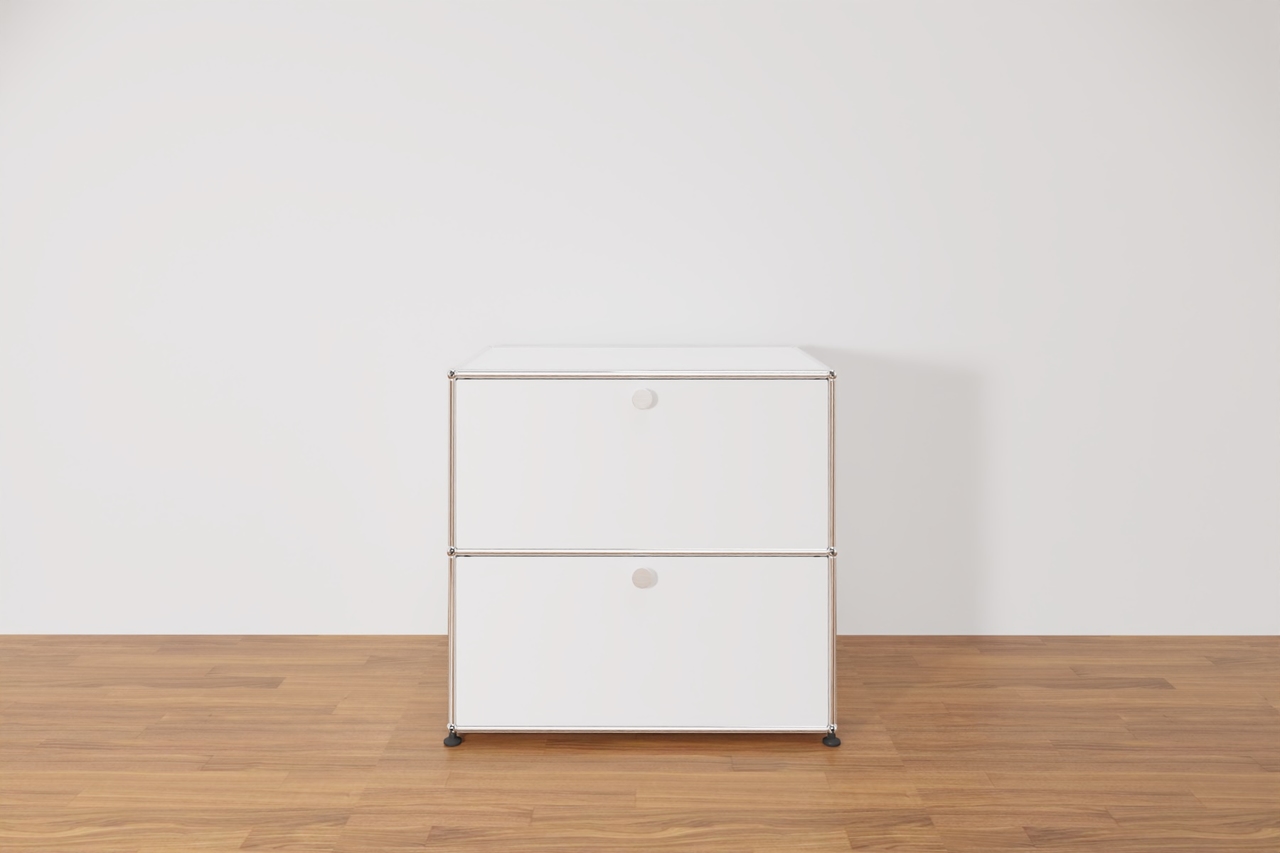 USM Haller Sideboard mit 2 Klapptüren übereinander in Reinweiß, Ausstellungsstück Produktbild