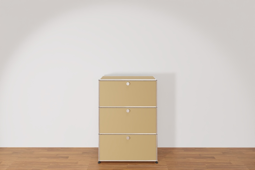 USM Haller Highboard in Beige mit 3 Klapptüren, Ausstellungsstück