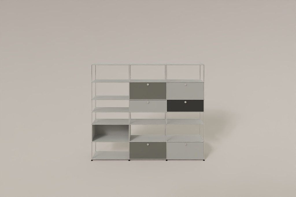 USM Haller Regalwand,18 Fächer, 3-farbig
