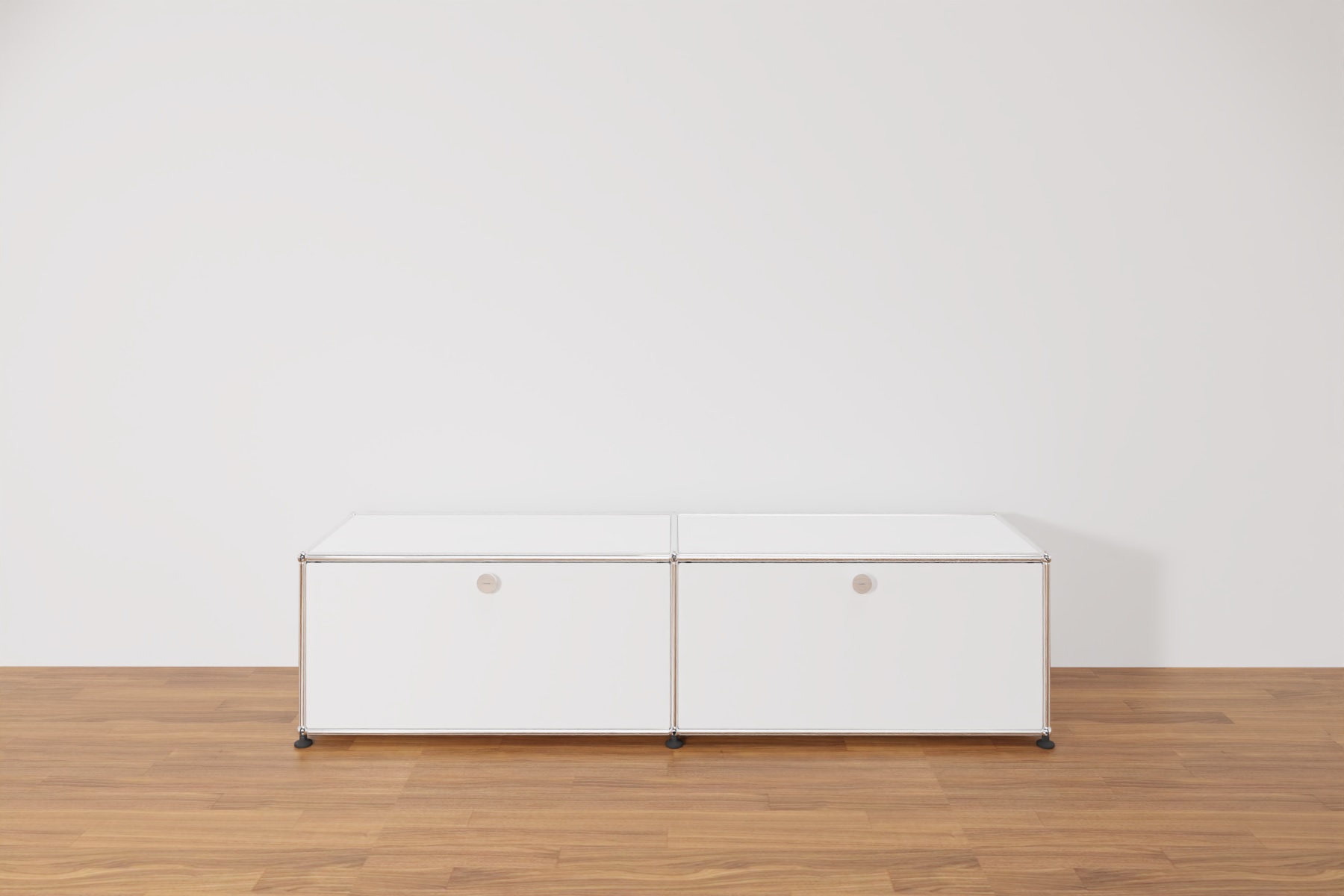 USM Haller Lowboard mit 2 Klapptüren in Reinweiss, Ausstellungsstück Produktbild