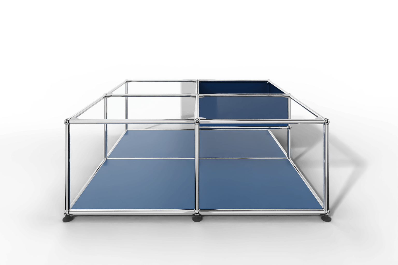 Quadratischer Couchtisch mit Glastablaren und Ablagefach Produktbild