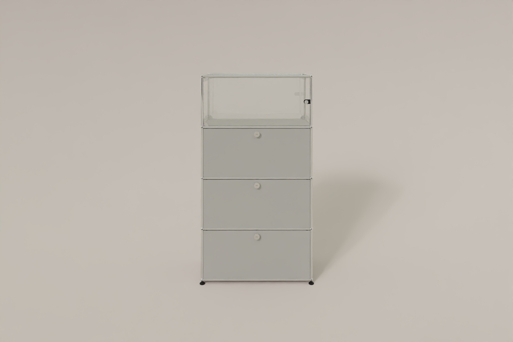USM Haller Regal, 3 Klapptüren, 1 Vitrinen-Element Produktbild
