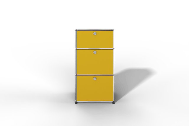 USM Haller schmales Highboard mit 3 Klapptüren.