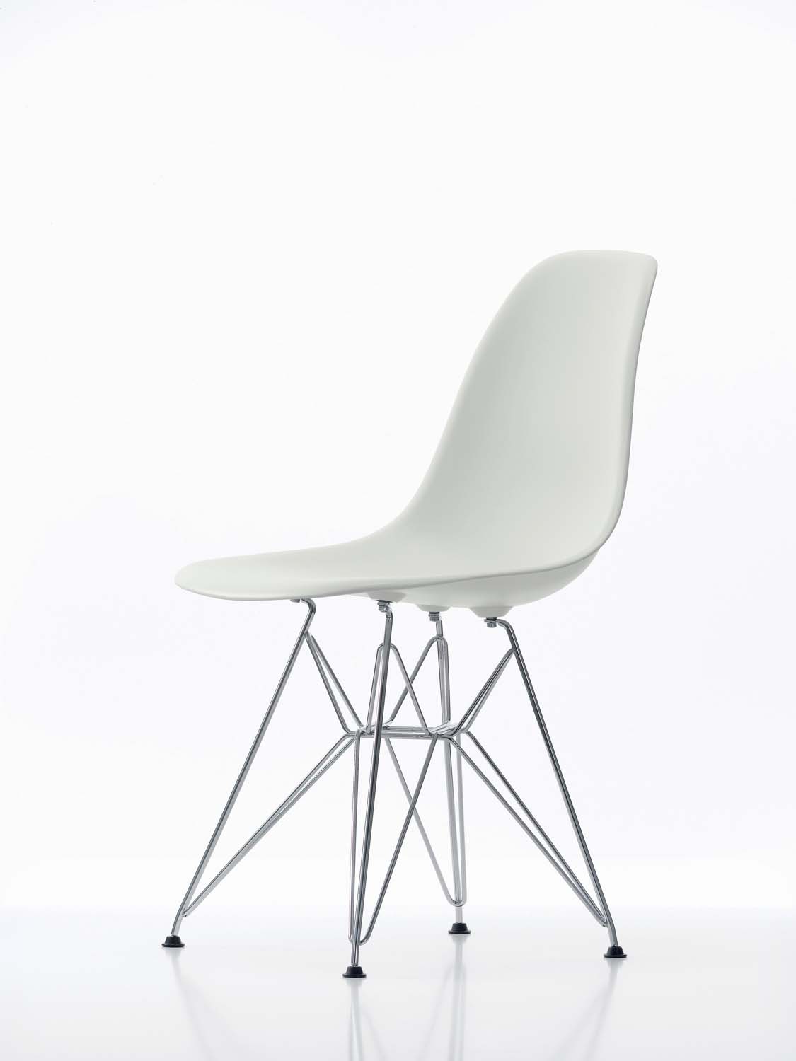 Vitra Eames Plastic Side Chair DSR Produktbild