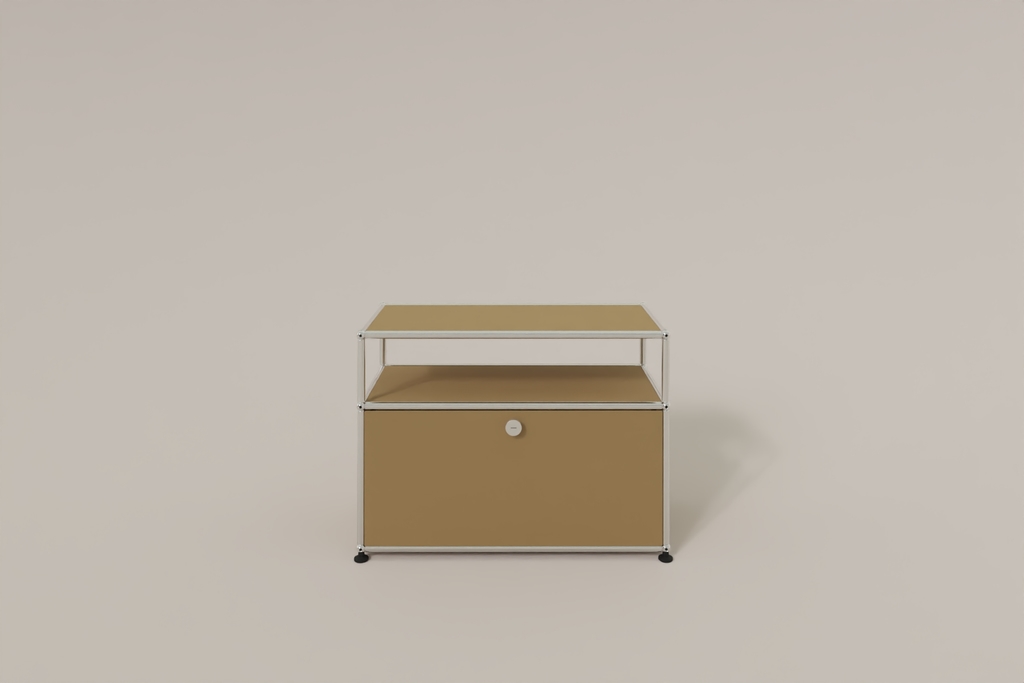 USM Haller Lowboard mit zusätzlicher Ebene