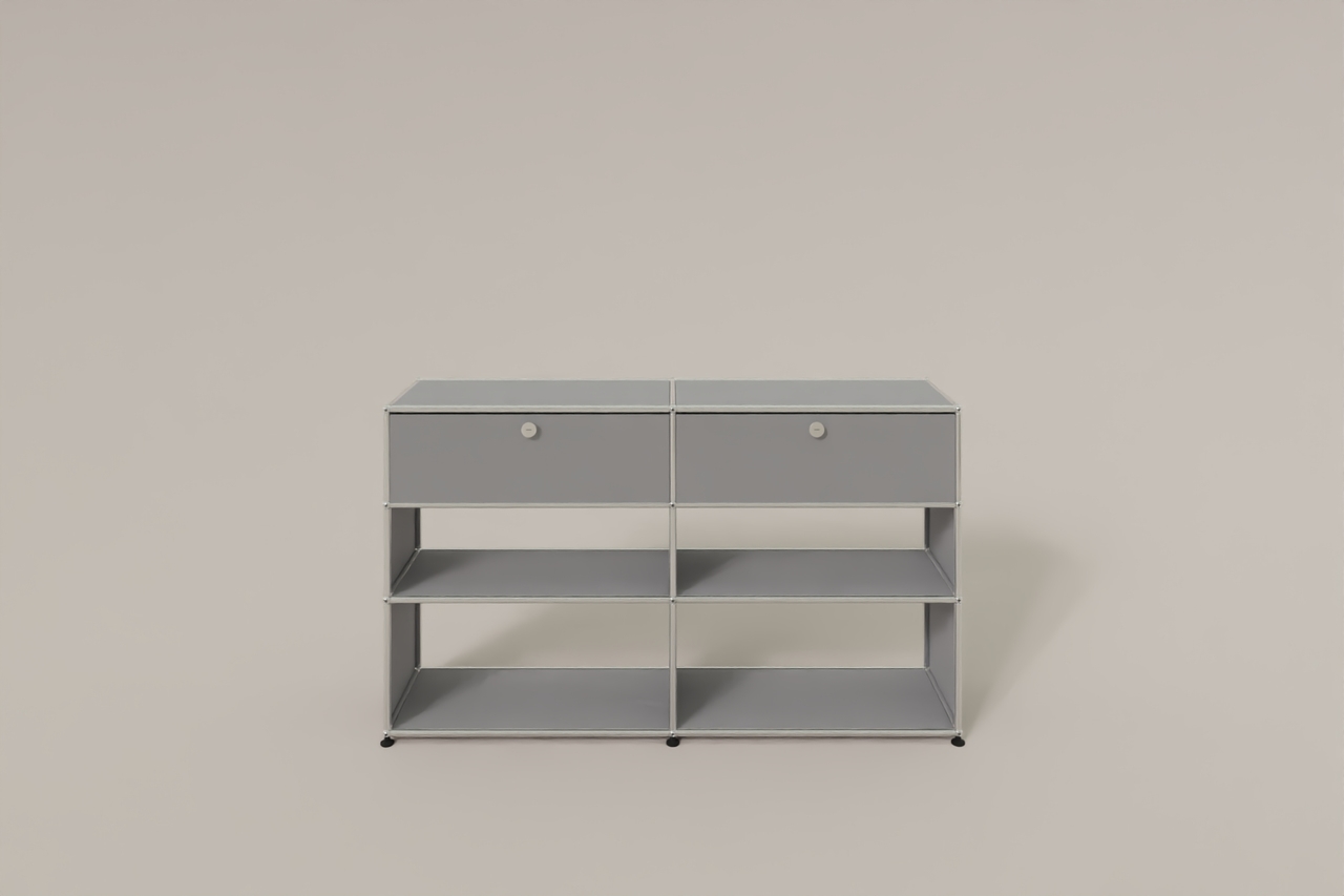 USM Haller Highboard mit 4 offenen Fächern und 2 niedrigen Klapptüren Produktbild