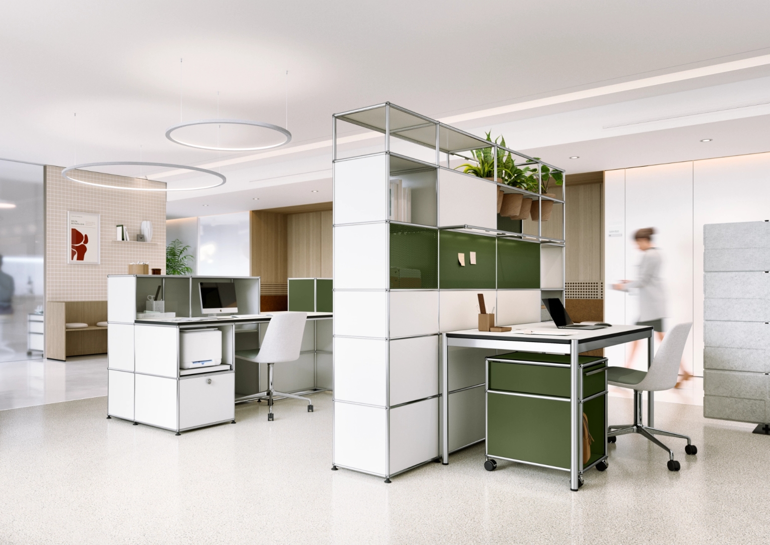 Sauber organisiert, vom Empfang bis zum Schreibtisch