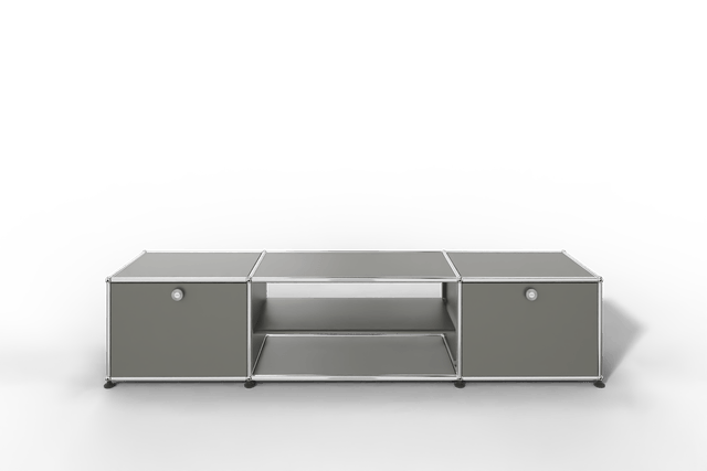 USM Haller TV-Lowboard mit Mittelteil und Zwischentablar