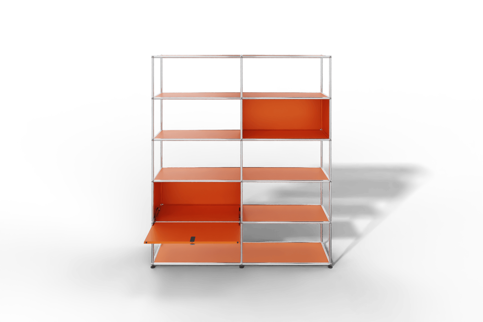 USM Haller Regalwand, offene und geschlossene Fächer kombiniert Produktbild