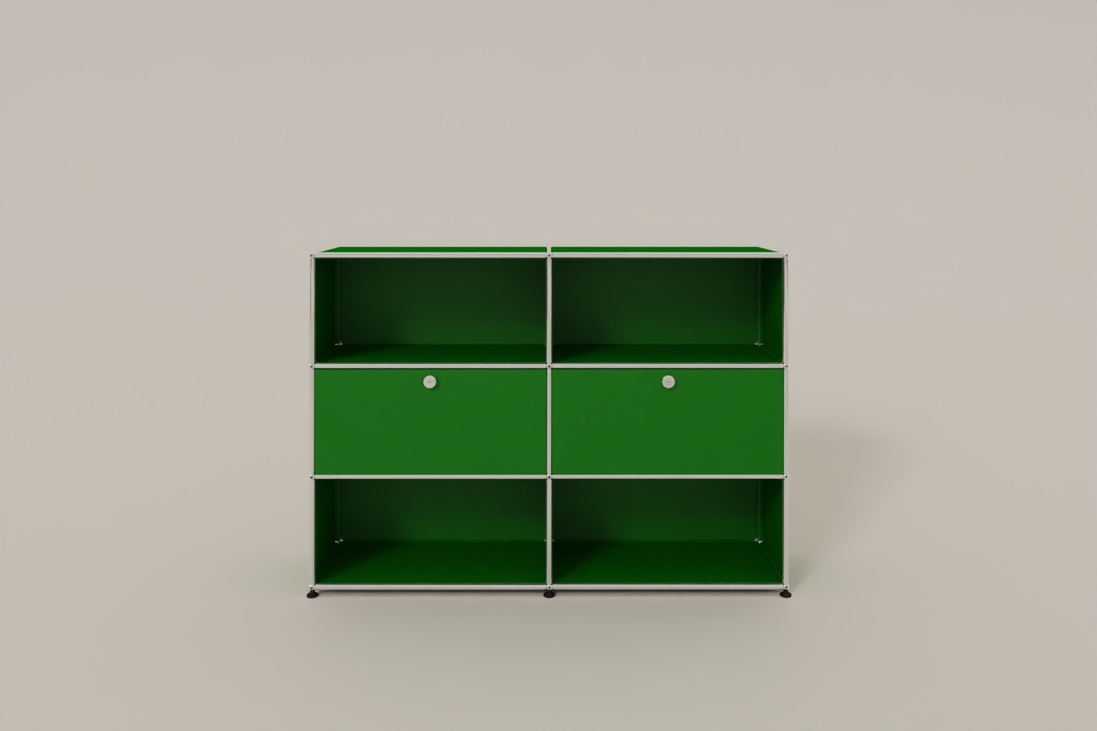 USM Haller Highboard mit 2 Klapptüren und 4 offenen Fächern in 14 Farben. Produktbild