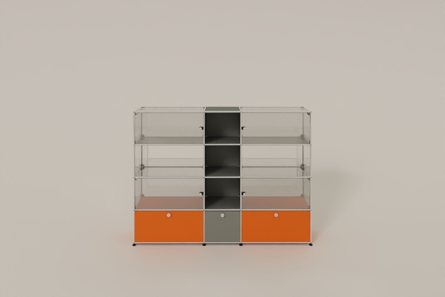 USM Haller Glasvitrine mit 4 Glastüren und 3 Klapptüren
