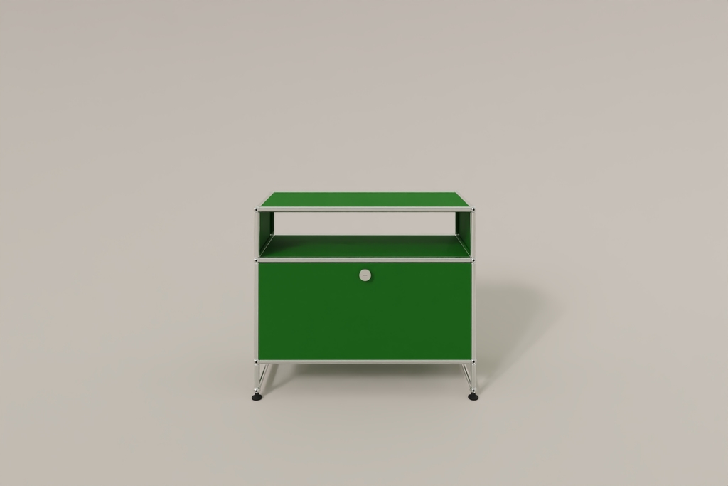 USM Haller Sideboard auf Sockel mit einer Klapptüre