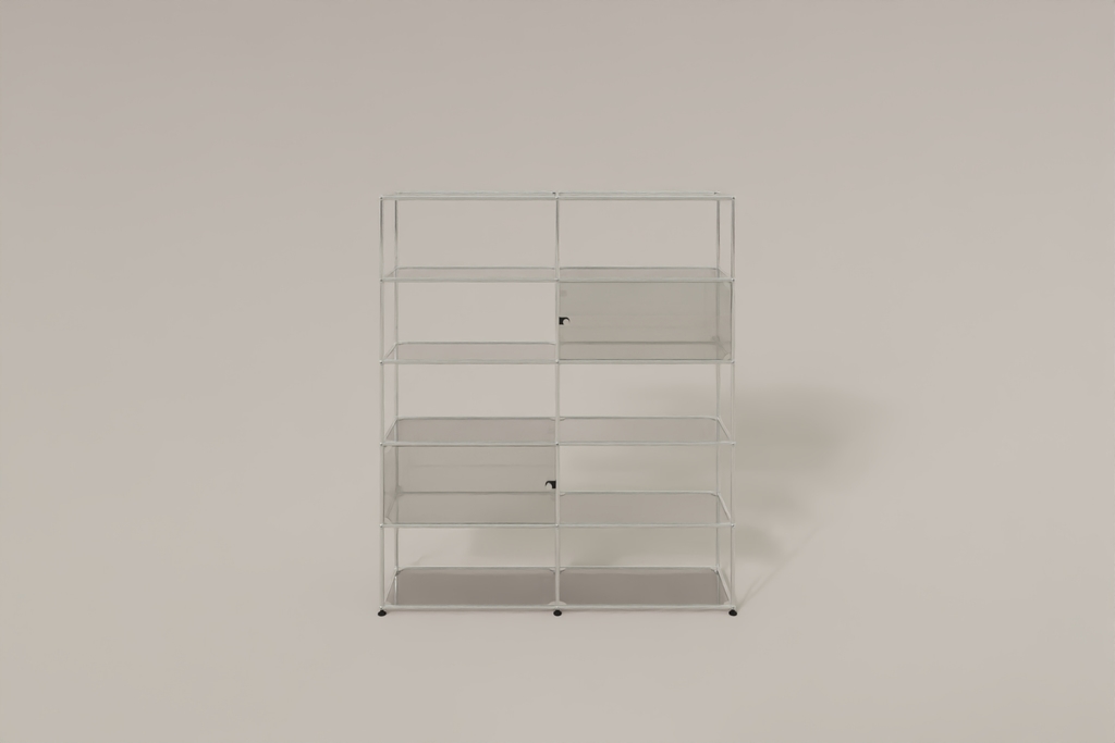 USM Haller Glasvitrine mit 2 Glastüren Produktbild