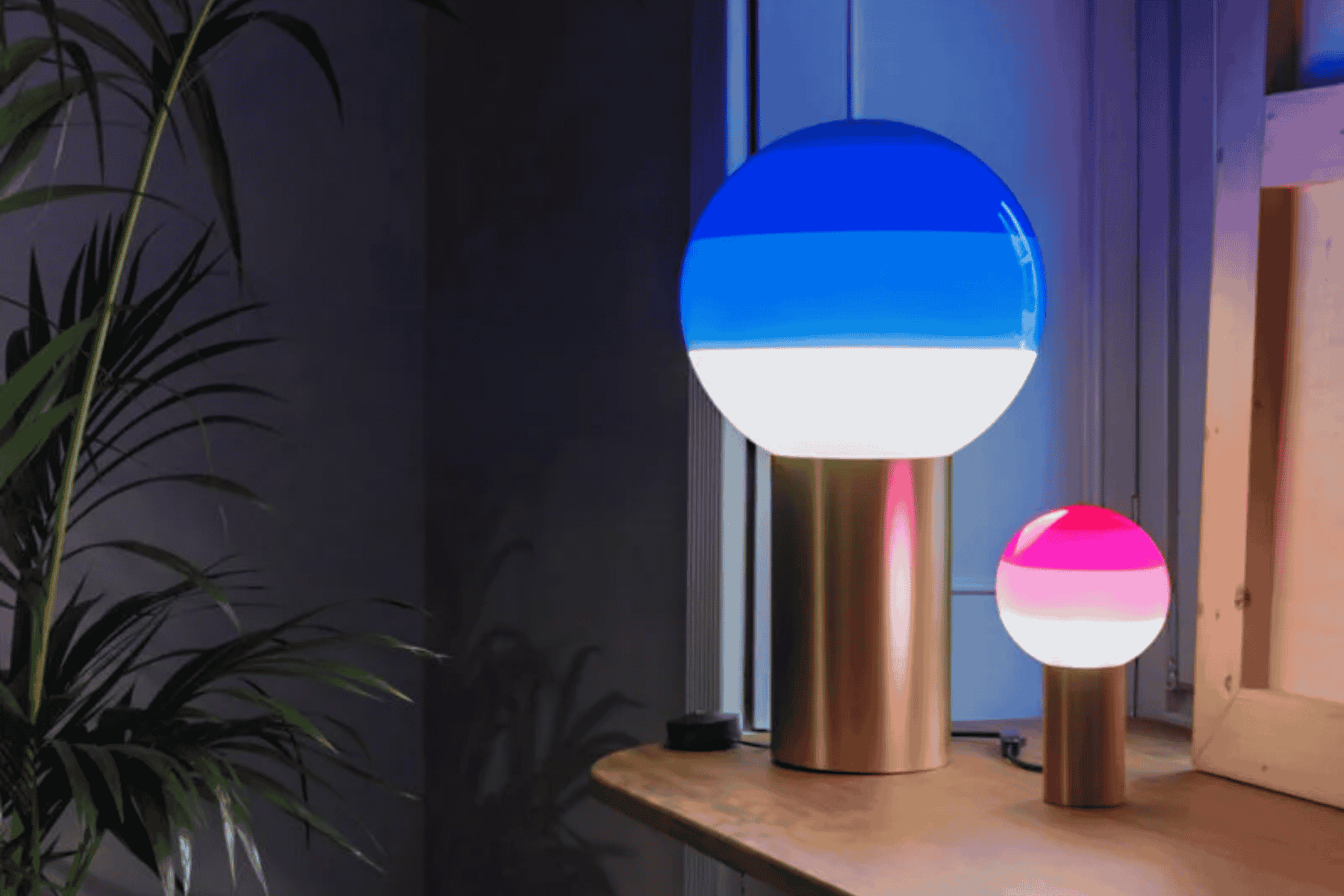 Marset Dipping Light Tischleuchte Produktbild