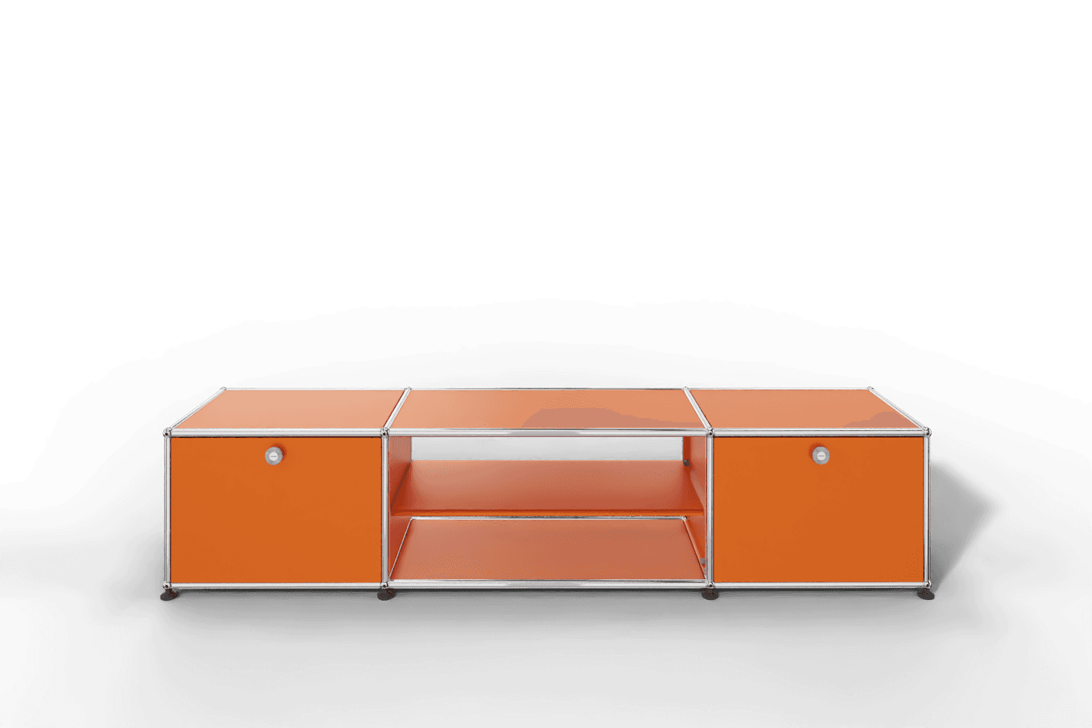USM Haller TV-Lowboard mit Mittelteil und Zwischentablar Produktbild