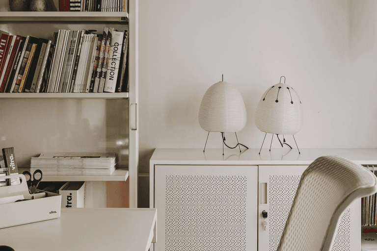 Vitra Akari 1AY Tischleuchte Produktbild