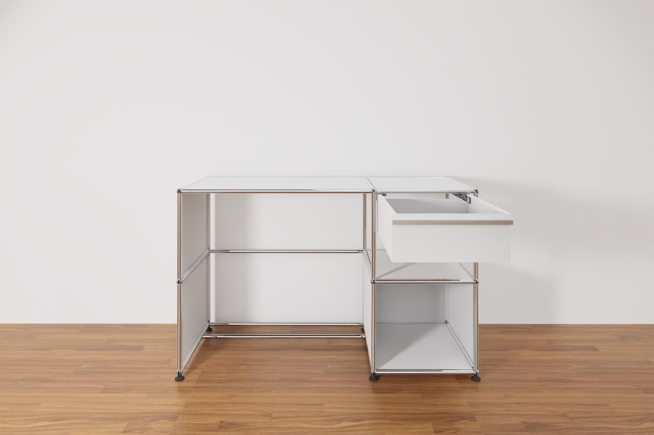 Original USM Haller Arbeitsplatz, reinweiss mit Schublade Ausstellungsstück Produktbild