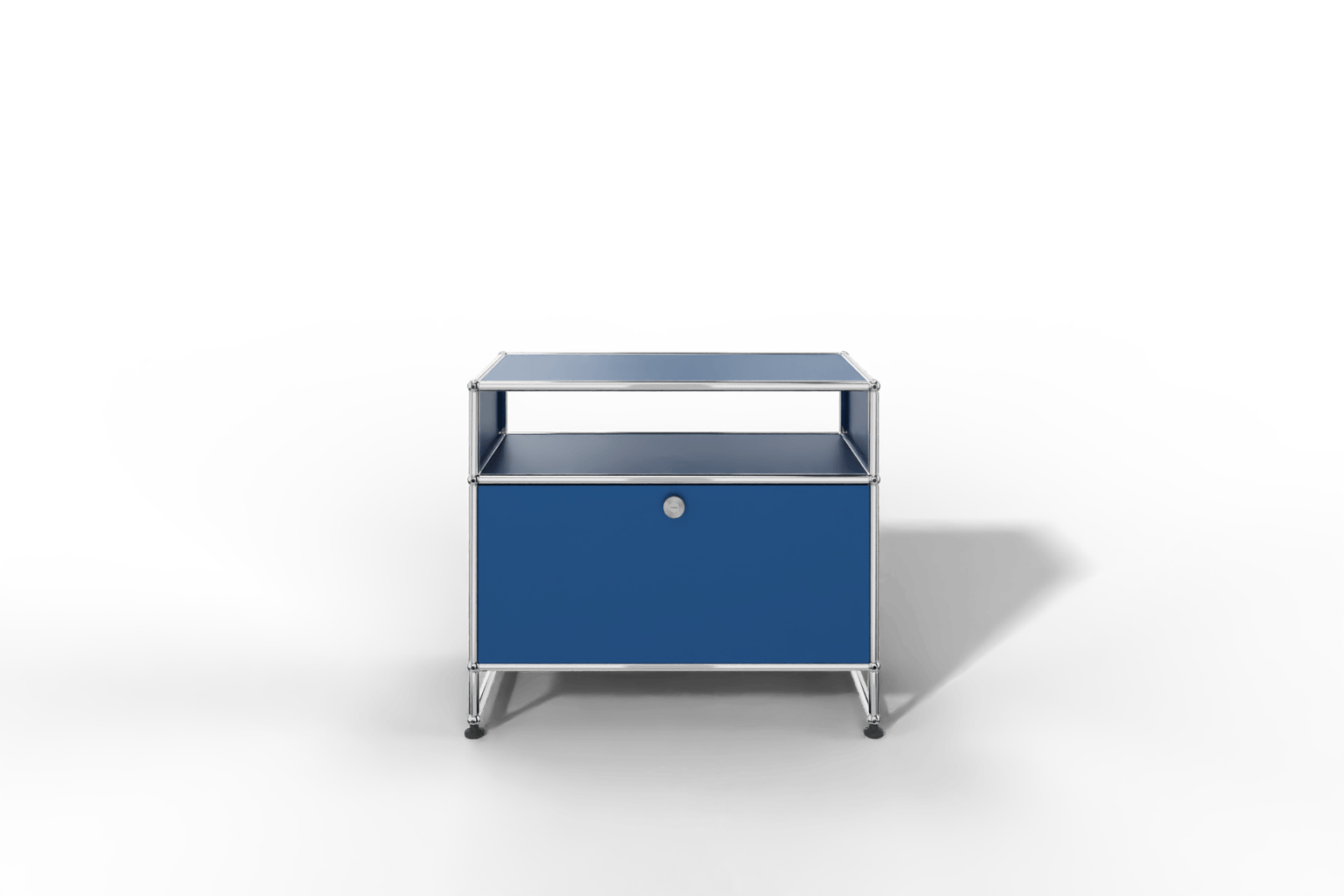 USM Haller Sideboard auf Sockel mit einer Klapptüre Produktbild