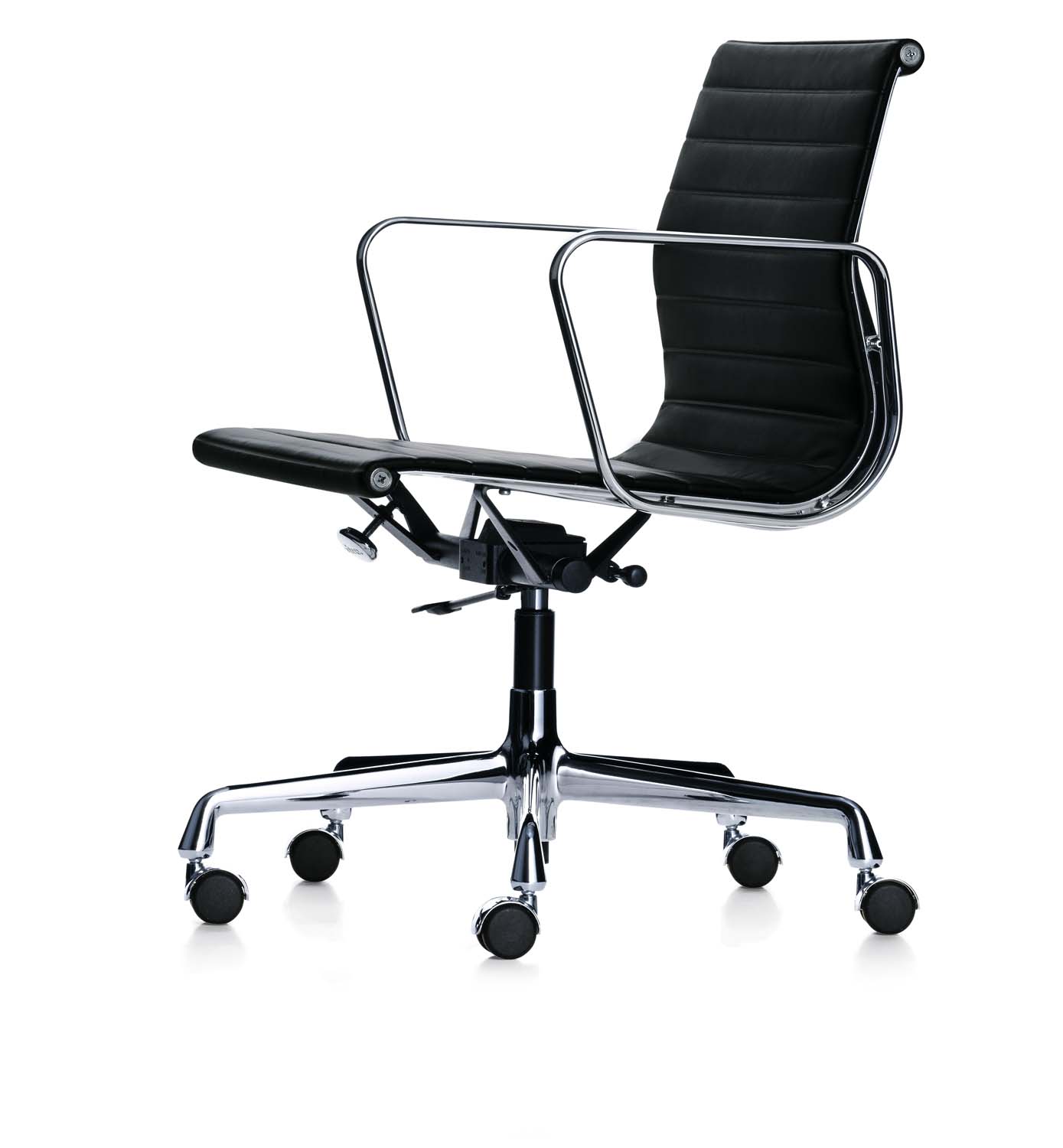 Vitra Aluminium Chair EA117, Drehstuhl, Leder