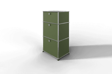 USM Haller schmales Highboard mit 3 Klapptüren. Produktbild