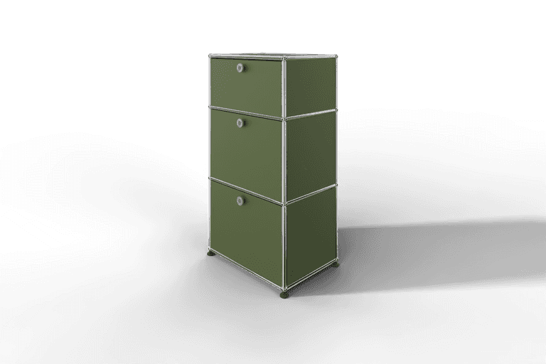 USM Haller schmales Highboard mit 3 Klapptüren. Produktbild