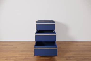 Original USM Haller Rollcontainer mit 3 Schubladen 27-enzianblau Produktbild
