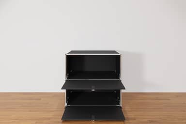 USM Haller Sideboard mit 2 Klapptüren übereinander in Graphitschwarz, Ausstellungsstück Produktbild