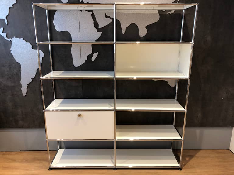 Original USM Haller Regalwand, offene und geschlossene Fächer kombiniert Produktbild