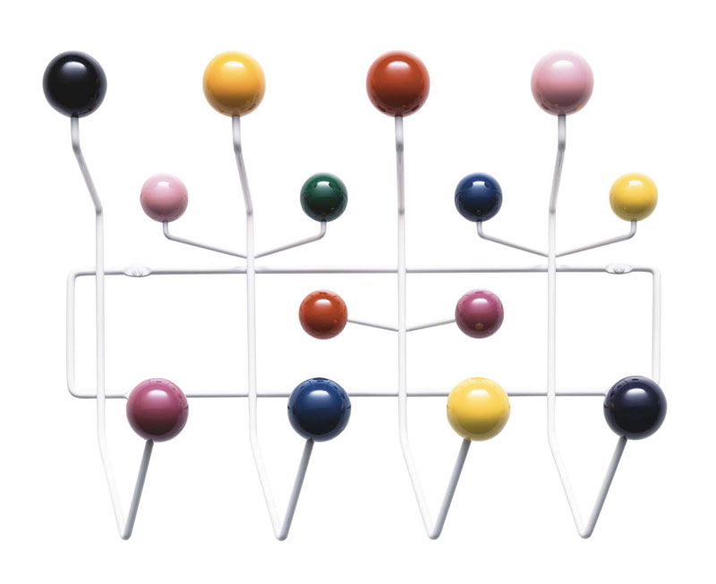 Vitra Hang it all, Charles und Ray Eames 1953 Garderobe Produktbild