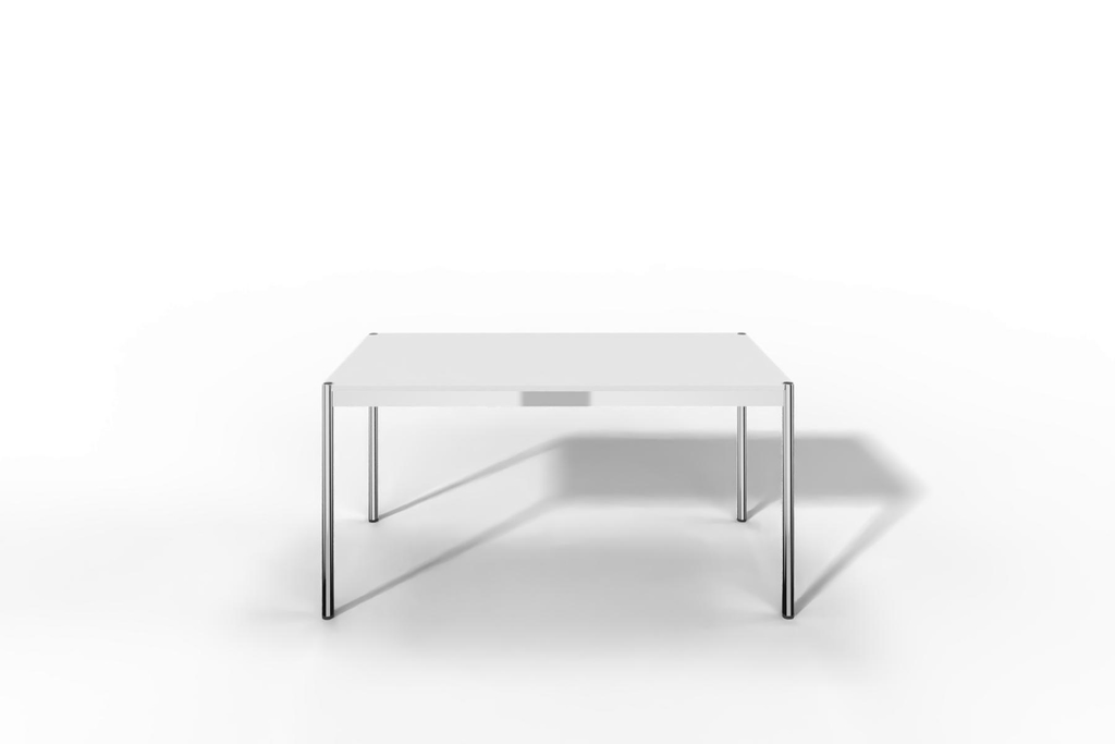 USM Haller Tisch, Tiefe 750 mm, MDF pulverbeschichtet reinweiss, Länge wählbar