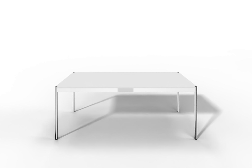 USM Haller Tisch, Tiefe 1000 mm, MDF pulverbeschichtet reinweiss, Länge wählbar