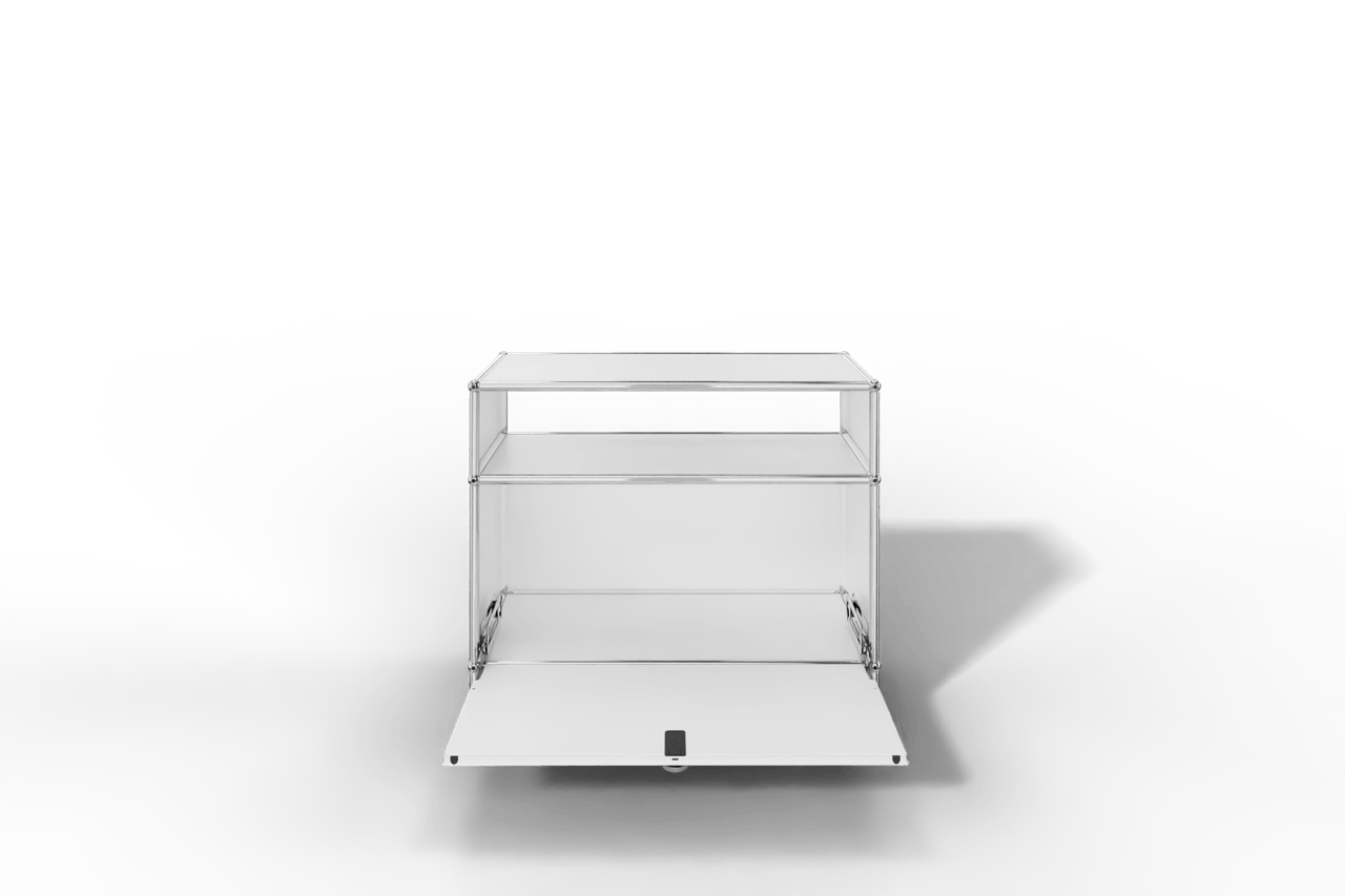 USM Haller Sideboard auf Sockel mit einer Klapptüre Produktbild