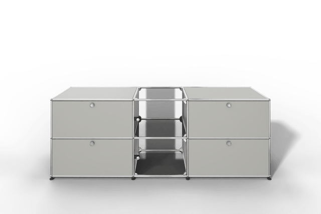 USM Haller Sideboard mit Vitrinen-Element