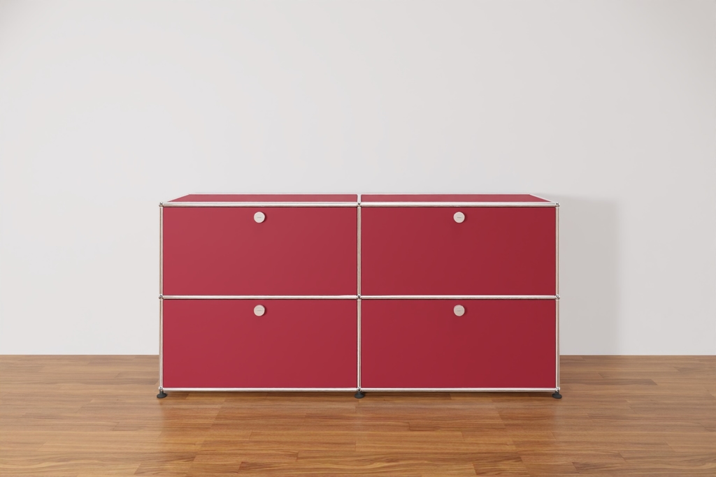 Original USM Haller Sideboard mit 4 Klapptüren in Rubinrot