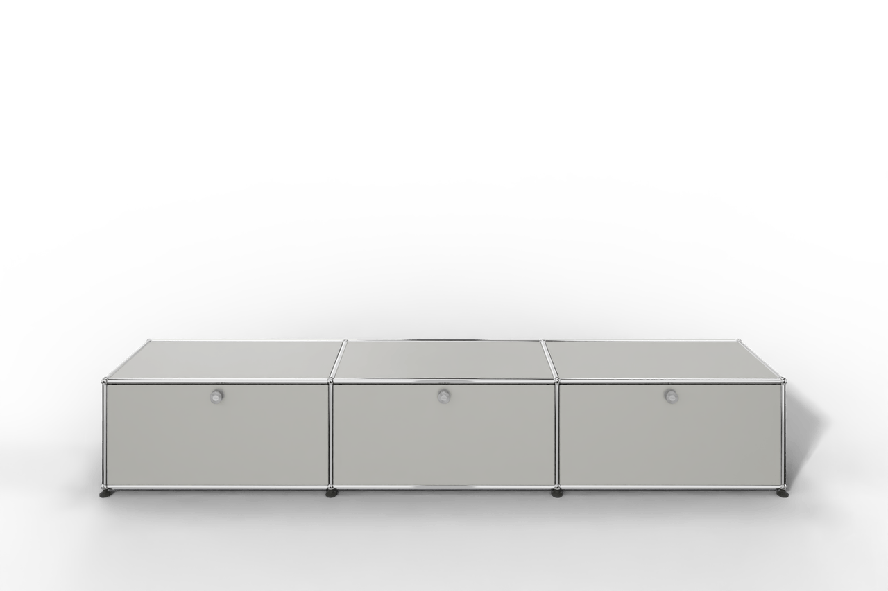 USM Lowboard mit 3 Klapptüren Produktbild