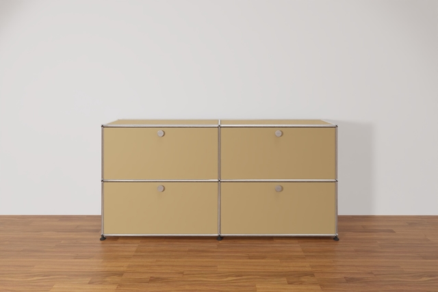 Original USM Haller Sideboard mit 4 Klapptüren in beige -Ausstellungsstück -