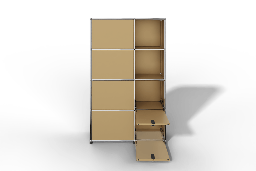 Seitlich geöffnete Garderobe mit Fächern und Klapptüren Produktbild