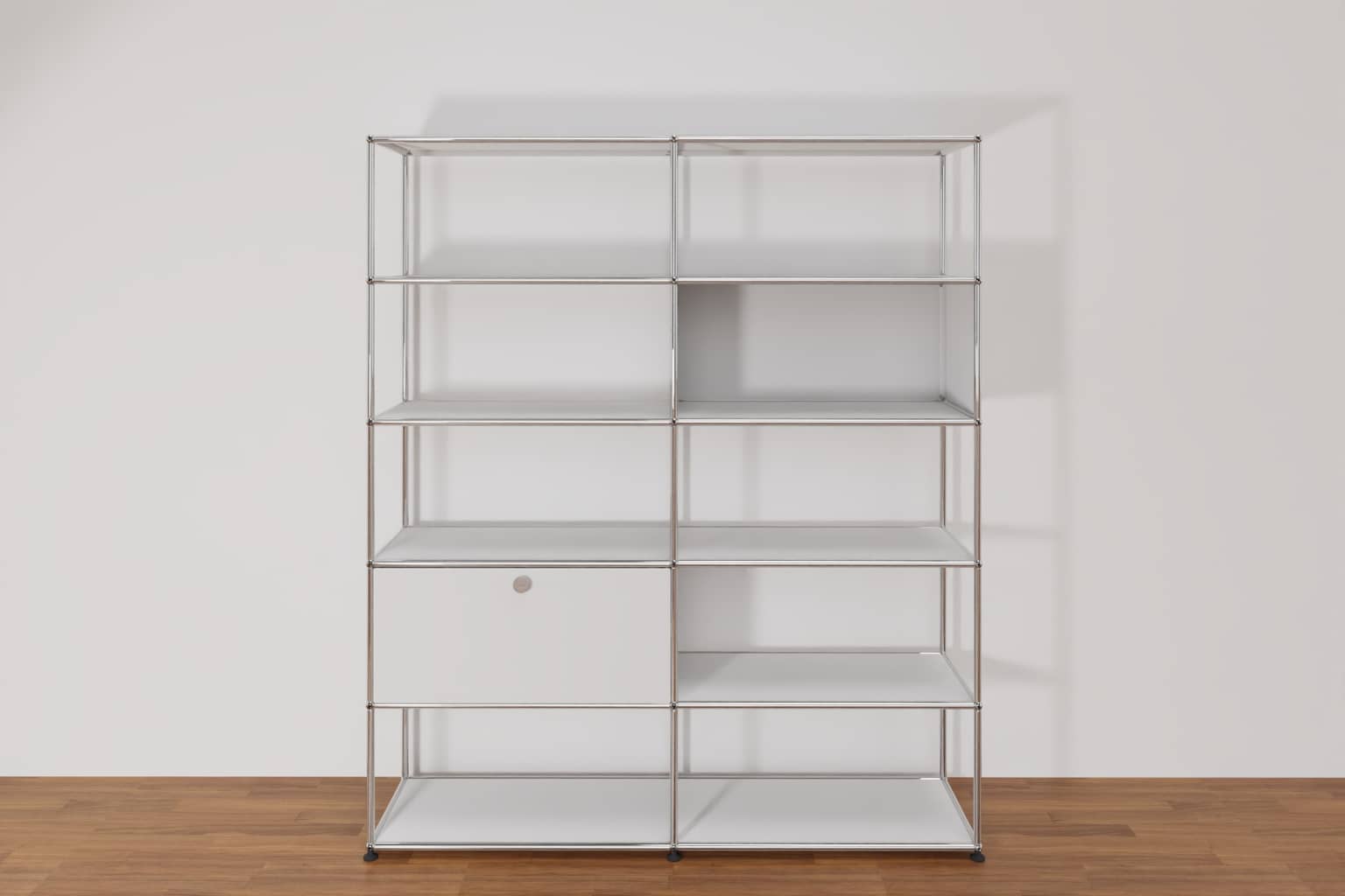 Original USM Haller Regalwand, offene und geschlossene Fächer kombiniert Produktbild