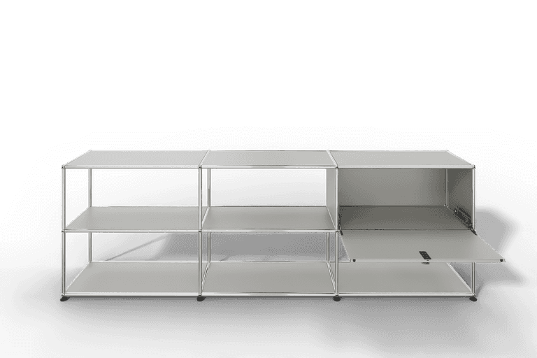 USM Haller Sideboard offen mit einer Klapptüre Produktbild