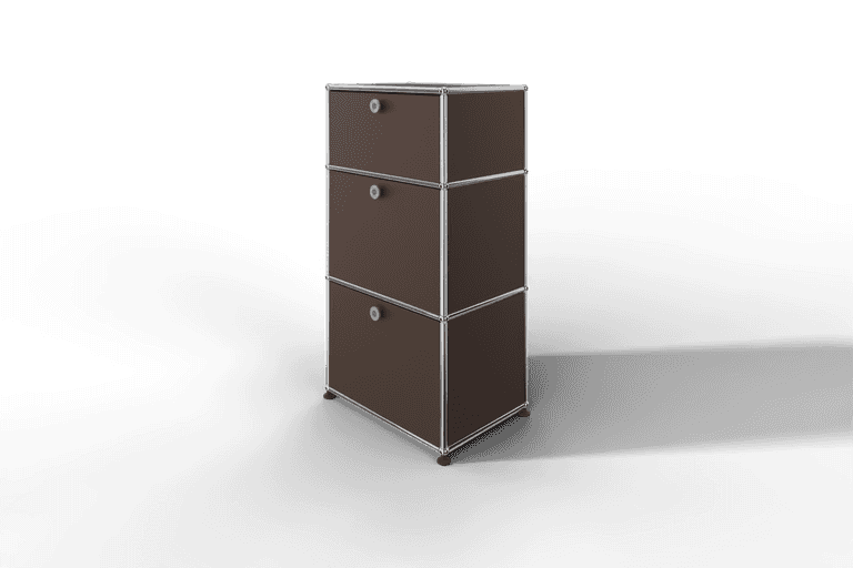 USM Haller schmales Highboard mit 3 Klapptüren. Produktbild