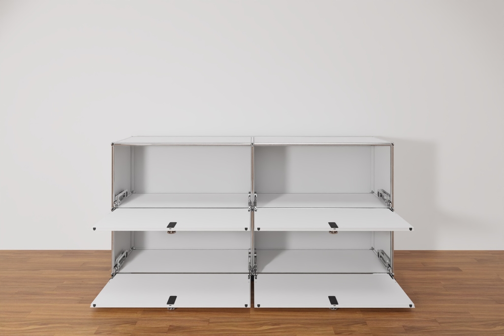 Original USM Haller Sideboard mit 4 Klapptüren in 24-reinweiss Produktbild
