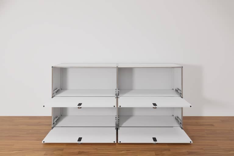 Original USM Haller Sideboard mit 4 Klapptüren in 24-reinweiss Produktbild