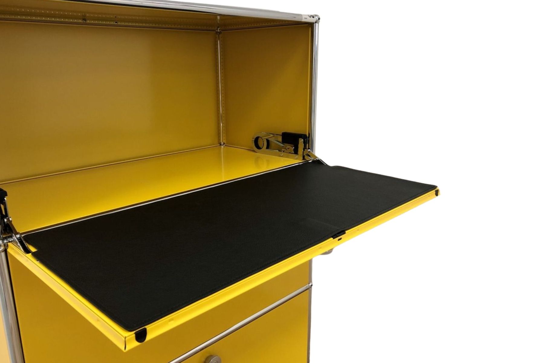 Magnet- Lederauflage für USM-Haller Sekretär Produktbild